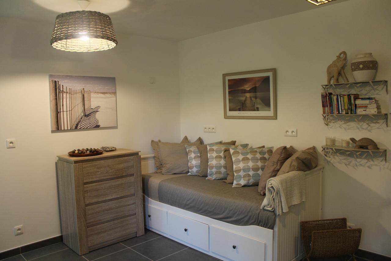 Auberge De Pachoquin Meounes-les-Montrieux ภายนอก รูปภาพ