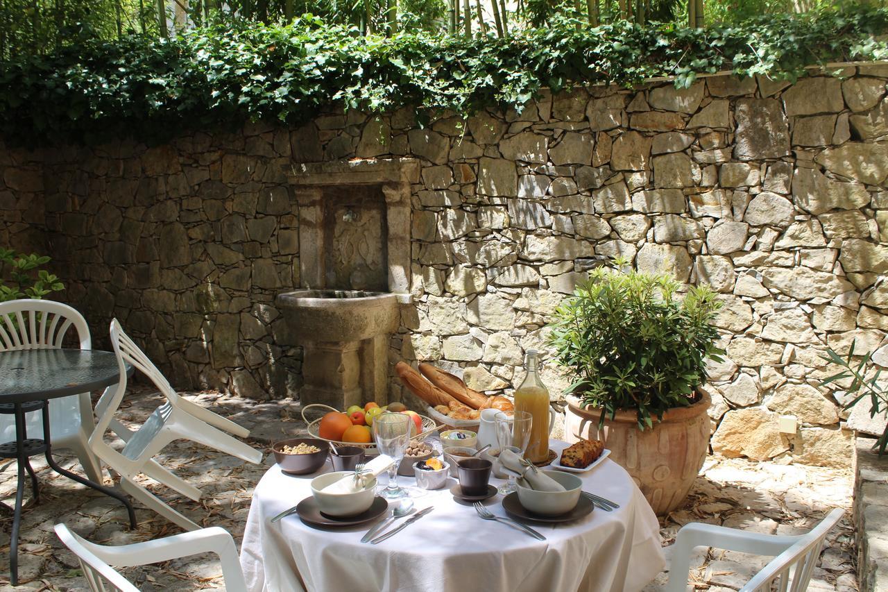 Auberge De Pachoquin Meounes-les-Montrieux ภายนอก รูปภาพ