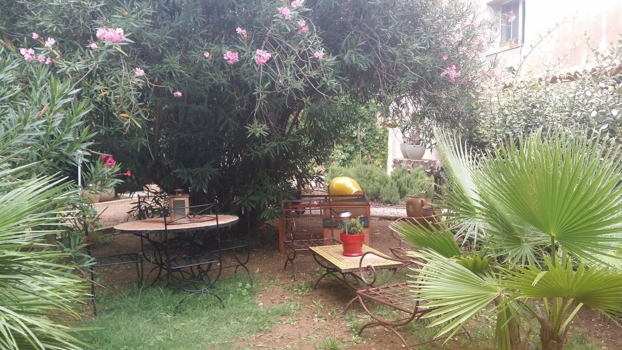 Auberge De Pachoquin Meounes-les-Montrieux ภายนอก รูปภาพ